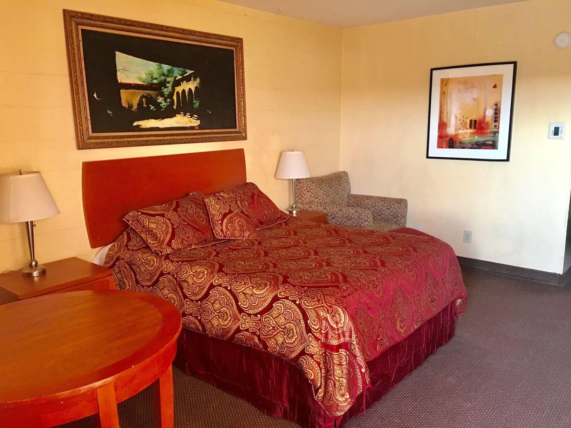 Town & Country Motel Livingston Eksteriør billede